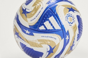 开云体育在线-SSR黄金版！阿迪达斯发布世俱杯半决赛&amp;决赛用球：红色替换为金色