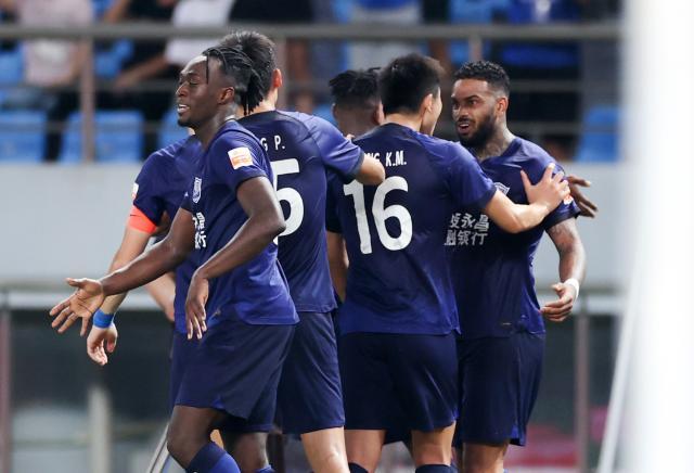 开云体育线上-沧州3洋枪发威1人被刮目相看 肇俊哲重申因材施教