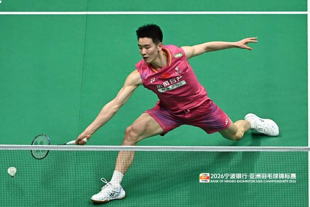 开云体育网页-国羽两“二单”亚锦赛首轮均出局 女双新秀亦落败|韩悦|李诗沣|亚洲羽毛球锦标赛|陈雨菲|女单_新浪新闻